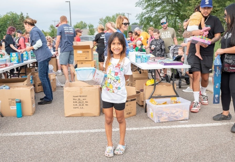 Jugueteros para el cuarto de los niños - Apoyo a la comunidad